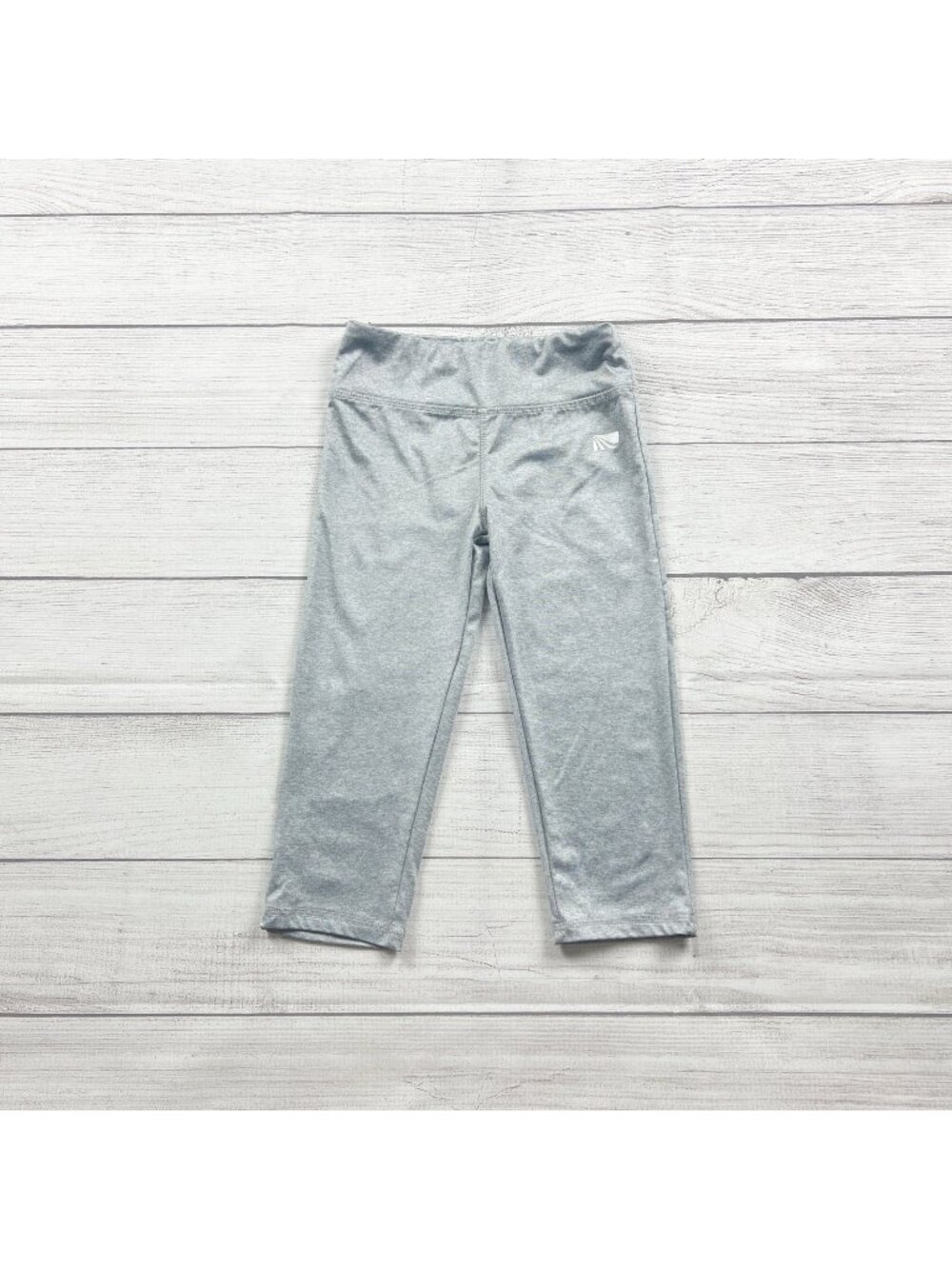 Marika Girls Gray Capri Leggings Small Lightweight Activewear S 7-8